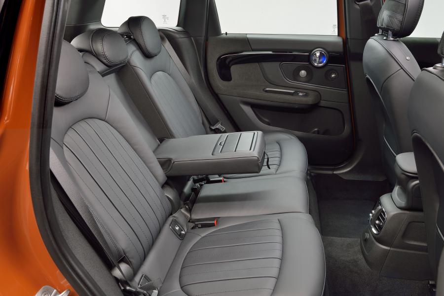 Интерьер Mini Cooper S Countryman ALL4 2017 года  (WW) (фото 117 из 138)